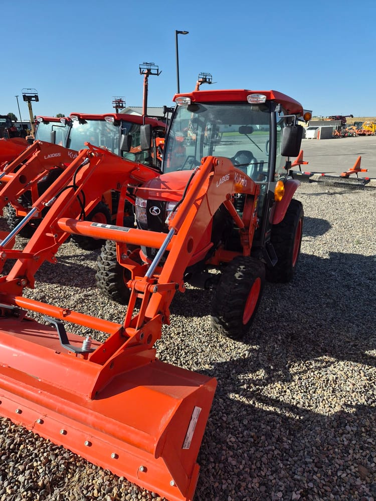 L3560HST Cab, Heat with AC tractor.  Our Most Popular!